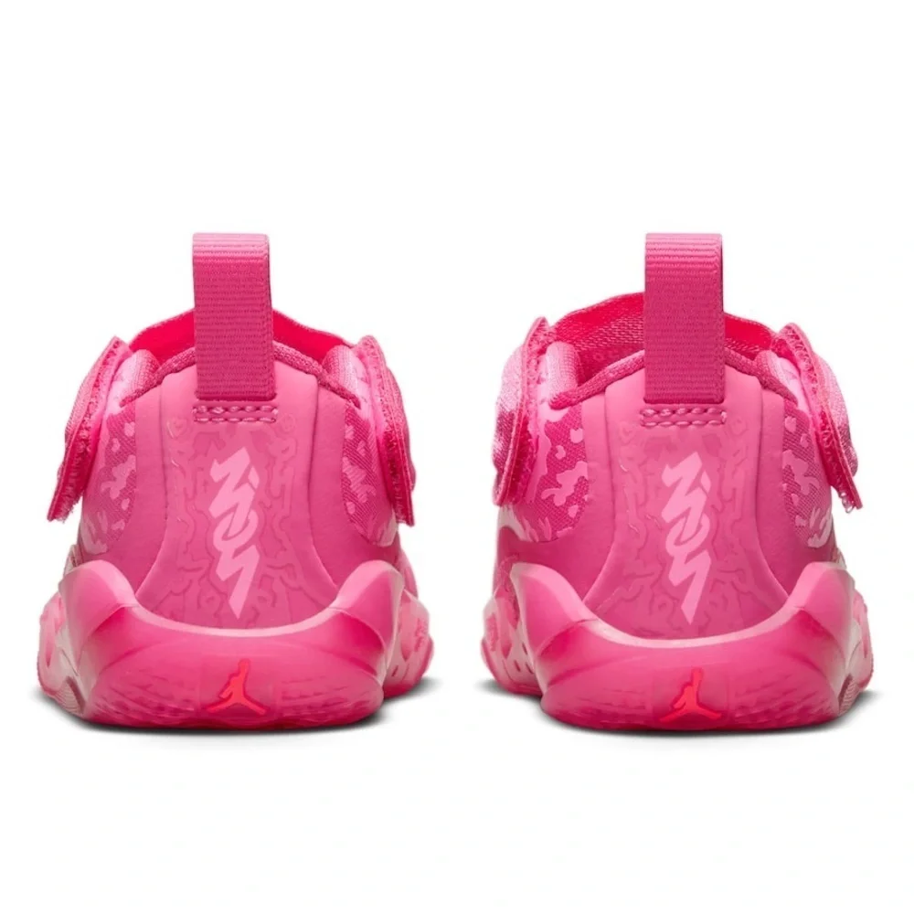 Toddler Jordan Brand Pink Zion 3 Basketball Shoes. NWT in box!
